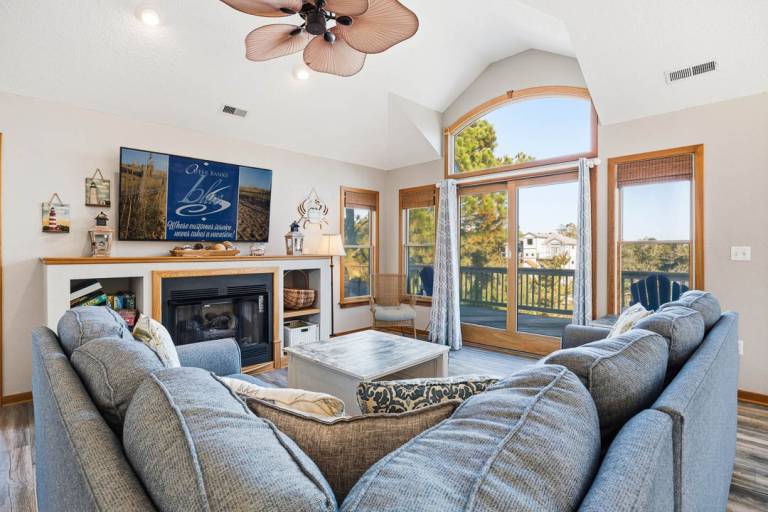 Children-friendly charming vacation home with private pool, hot tub & grill | Next to the beach | Dogs allowed — photo 5