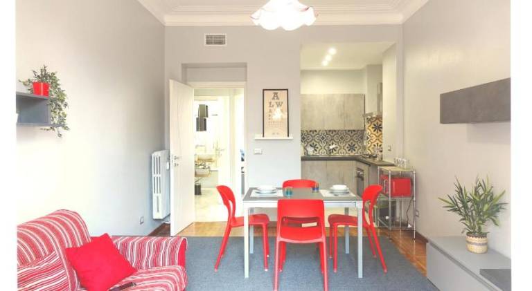 Rental apartment with 2 rooms for 4 persons in Turin