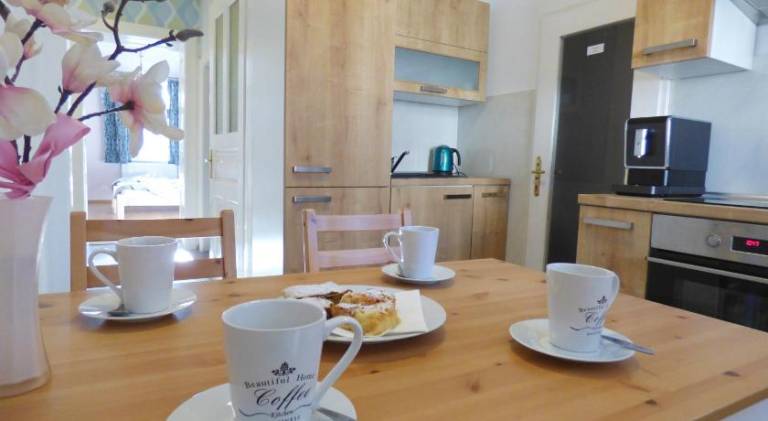 Holiday apartment with 2 rooms for 6 persons — photo 5