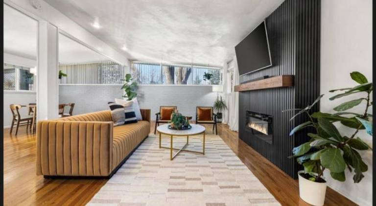 Fully equipped villa with barbeque & yard | Perfect for remote work | Pets are welcome in Denver, CO