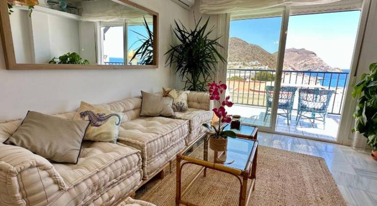 Holiday apartment with terrace, private pool & garden | Close to the beach | Dogs allowed — photo 2