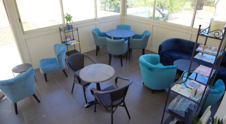 Wonderful serviced apartment with terrace & yard | Pets allowed — photo 2