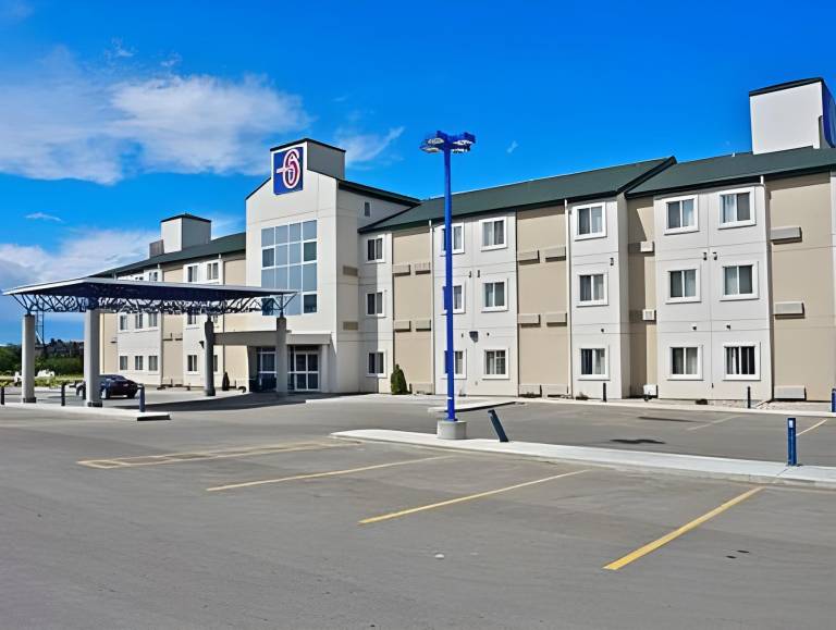 Days Inn by Wyndham Stony Plain in Stony Plain, AB