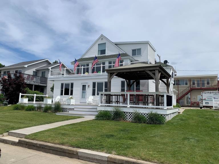 House Crystal Lake