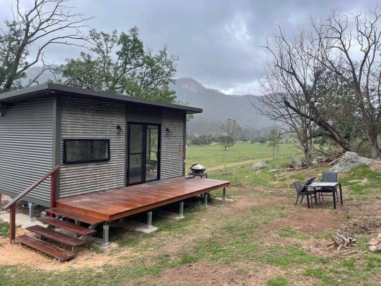 Cabin  Upper Nile