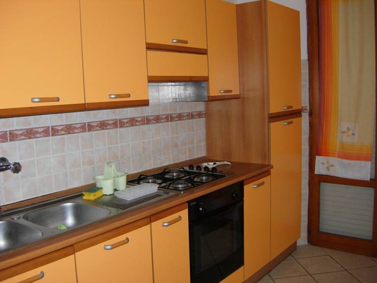 Holiday apartment with garden — photo 4
