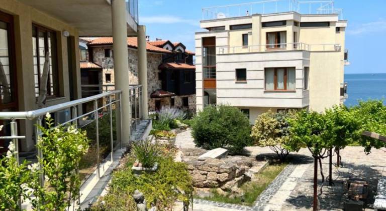 Rental apartment with pool | Close to the beach | Pets are welcome in Sozopol