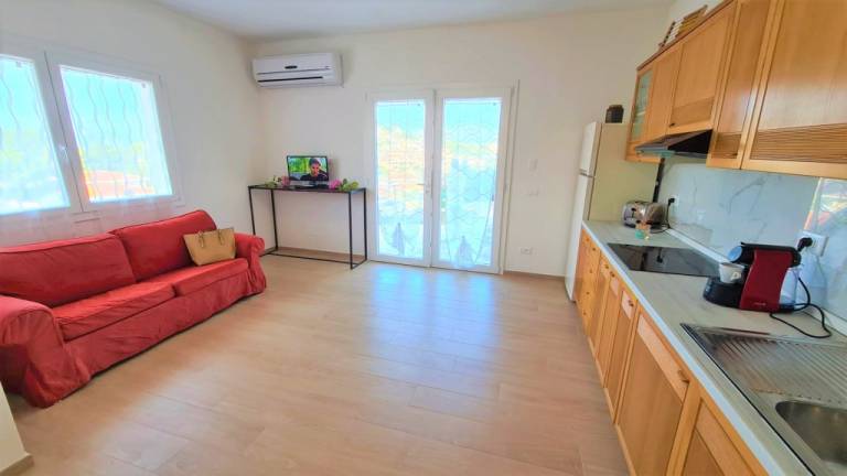 Apartment with 1 room for 4 persons — photo 3