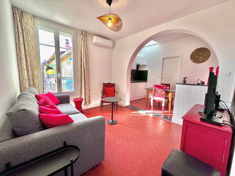 Lovely rental apartment | Next to Castle Hill | Beach nearby | Pets allowed in Thiers