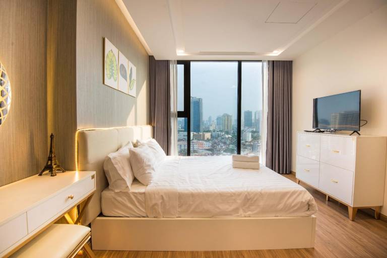 LUXURY-3BR-SKYVIEW at Vinhomes/LOTTE/DEAWOO — photo 2