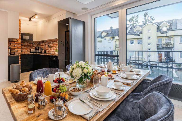 Moderne Ferienwohnung Sun & Sea mit Balkon, nahe Sandstrand und Zentrum — photo 4