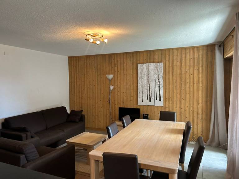 Holiday apartment with garden & terrace — photo 2