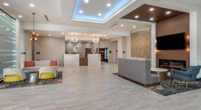Comfort Suites Greenville Airport — photo 2