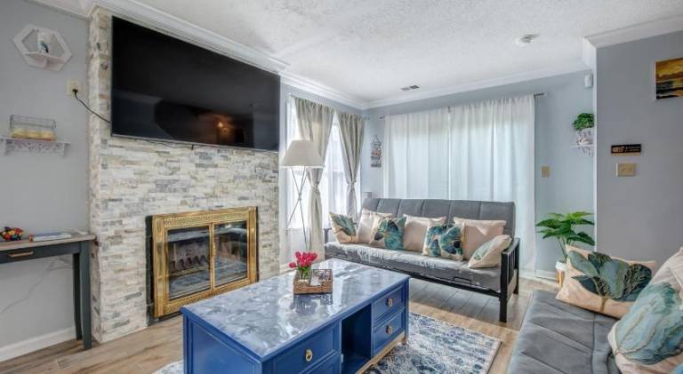 Vacation home with 2 rooms for 7 persons in Charlotte, NC