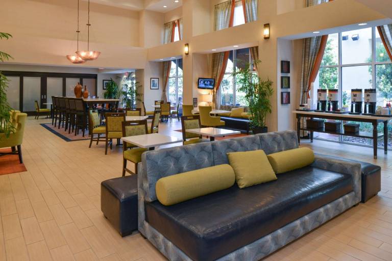 Hampton Inn & Suites Ocala — photo 2