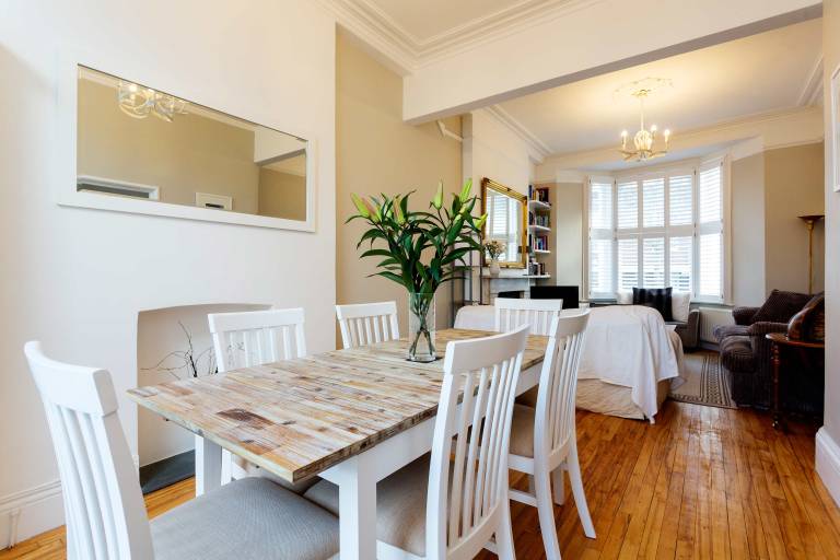 Children-friendly wonderful rental apartment with yard & fast internet | Pets are welcome — photo 2