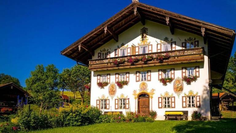 Ferienwohnung  Neubeuern