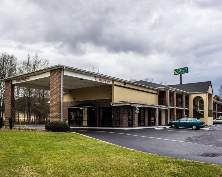 Quality Inn Kenly I-95 in Kenly, NC