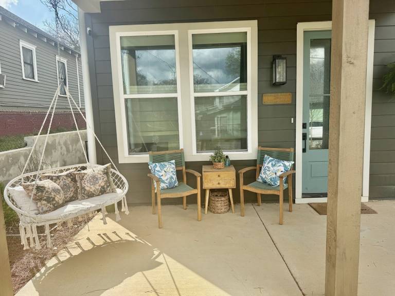 Reynoldstown Retreat- steps from the Beltline! — photo 4