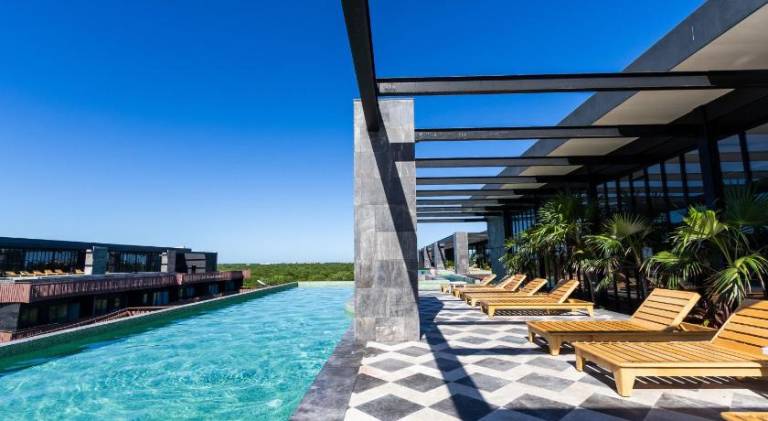 1BR in Tulum Hotel Zone - Jacuzzi - FREE Beach Club Access in Tulum