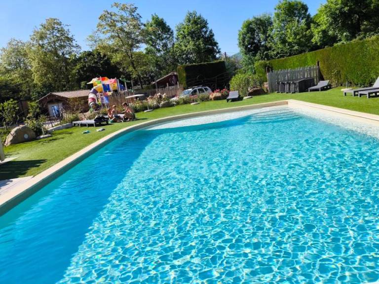 Beautiful mobile home with terrace & heated pool | Dogs allowed — photo 4