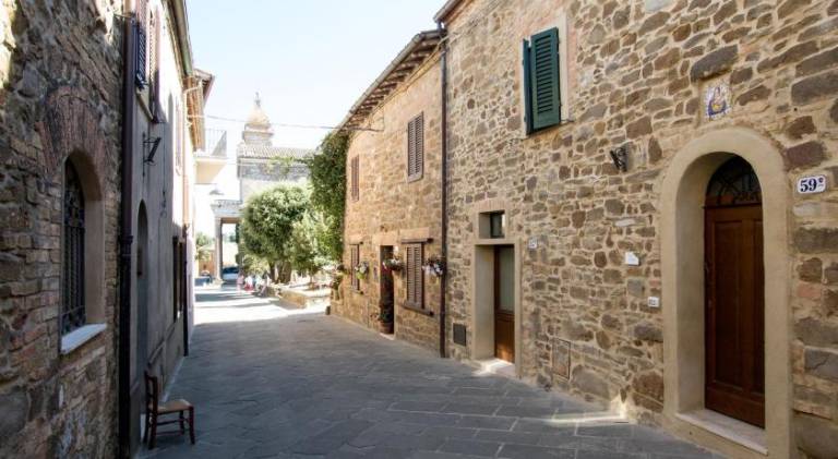 Holiday apartment with 2 rooms for 5 persons — photo 4