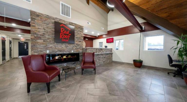 Red Roof Inn Lumberton — photo 2