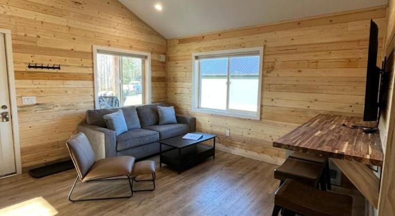 Kenai Adventure Cabins — photo 2