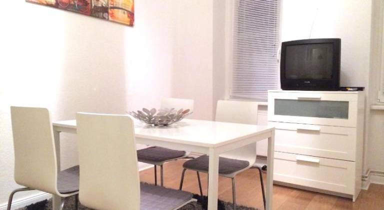 Rooms & Apartment near Zoologischen Garten — photo 4