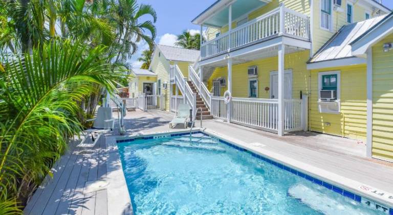 Rental apartment | Next to Southernmost Point — photo 3