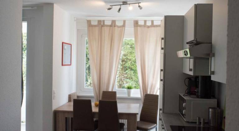Rental apartment with 2 rooms for 6 persons — photo 2