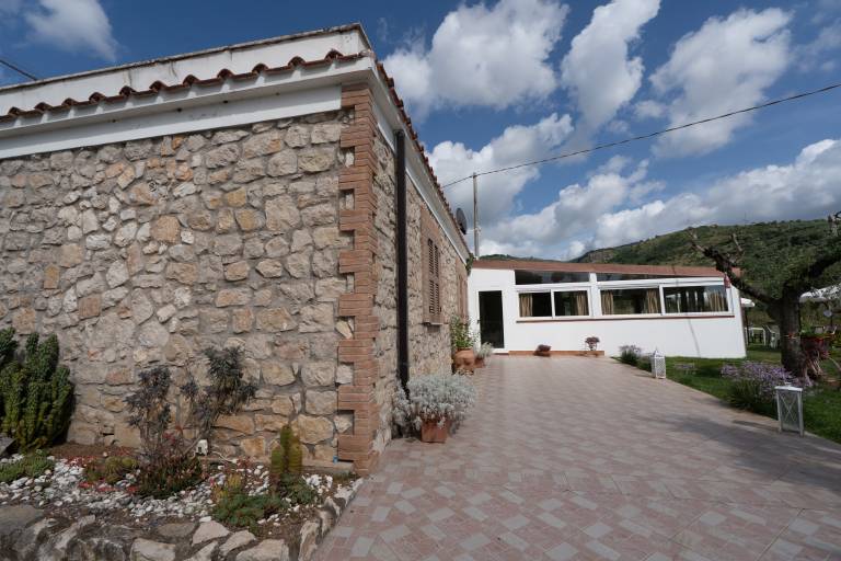 Agriturismo Country Casale Rufo: Camera Matrimoniale (2 adulti o 3 adulti) — photo 4