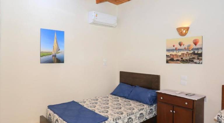 Holiday apartment with jacuzzi & pool | Close to Medinet Habu | Dogs allowed in Luxor