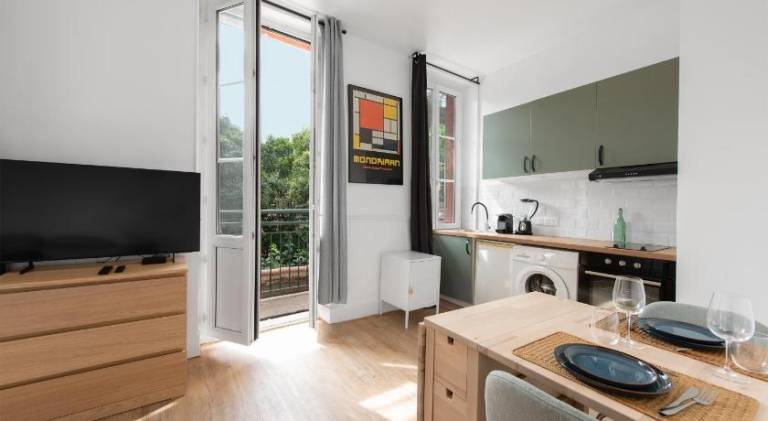 Holiday apartment | Next to Basilica of Saint-Sernin | Good for workation | Dogs allowed in Toulouse