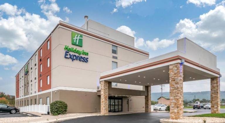 Holiday Inn Express Jonestown - Ft. Indiantown Gap By IHG in Lebanon, PA