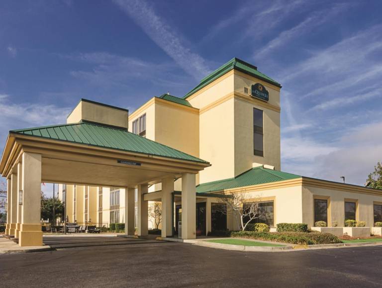 La Quinta Inn & Suites by Wyndham Dothan in Dothan, AL