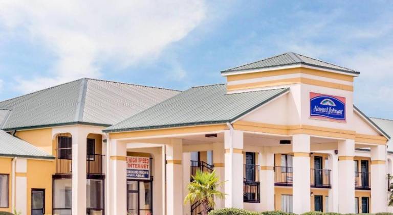 Howard Johnson by Wyndham Perry GA in Perry, GA