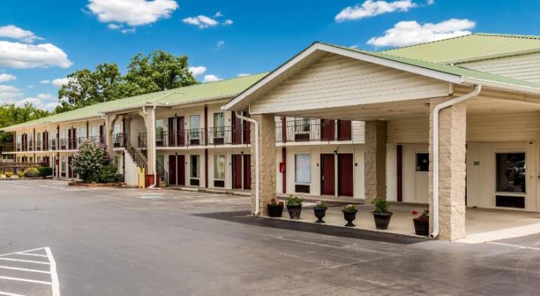 Red Roof Inn Monteagle - I-24 — photo 4