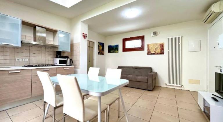 Holiday apartment with pool & jacuzzi | Pets are welcome — photo 3