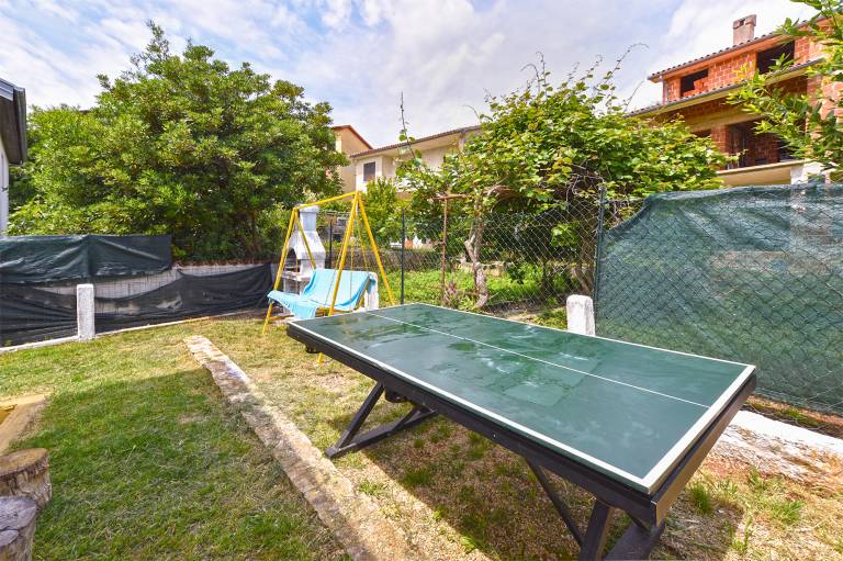 Apartment with terrace & barbecue — photo 2