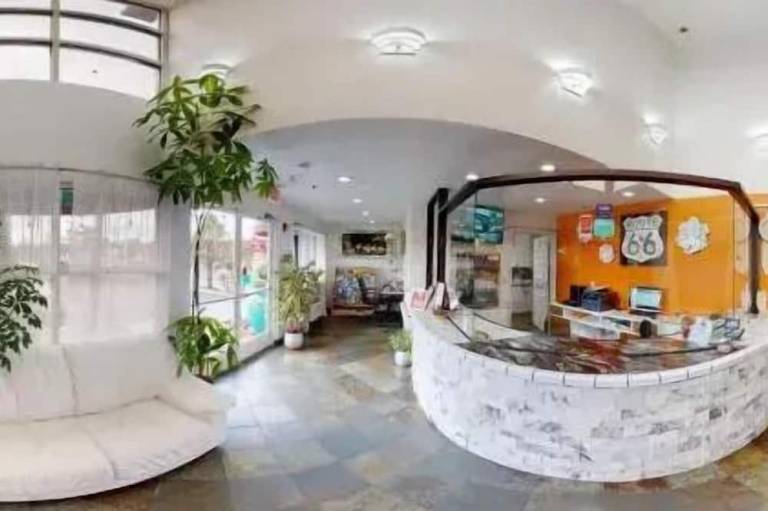 Sandia Peak Inn Old Town ABQ a Howard Johnson by Wyndham