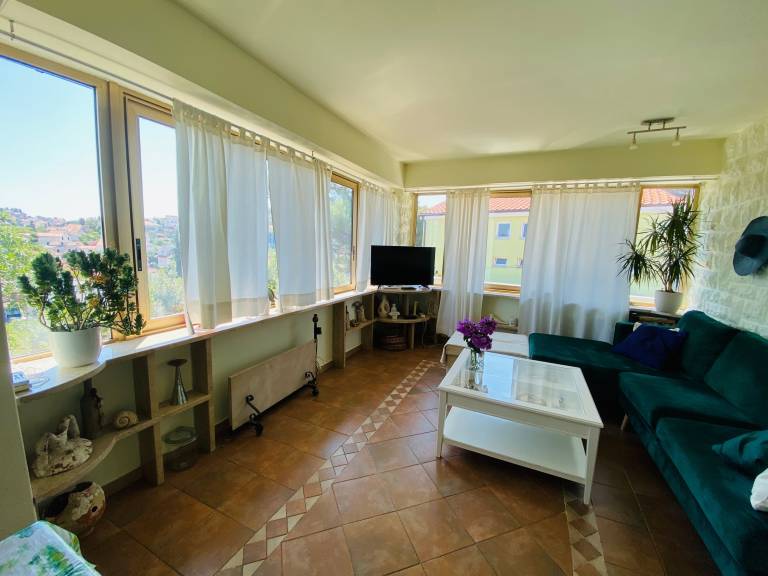 Apartment with barbeque — photo 2