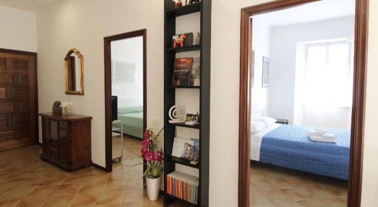 Apartment with 2 rooms for 6 persons — photo 2