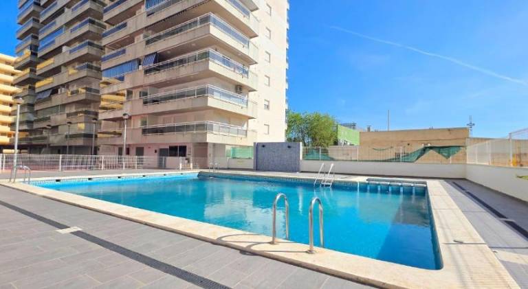 Holiday apartment with pool in Oropesa del Mar