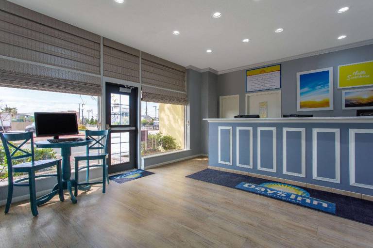 Days Inn by Wyndham Ocean City Oceanfront — photo 5