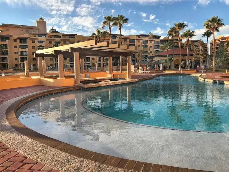 Condo Sandy Beach