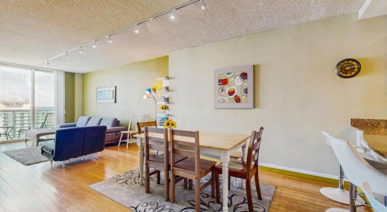 Rental apartment with pool — photo 5