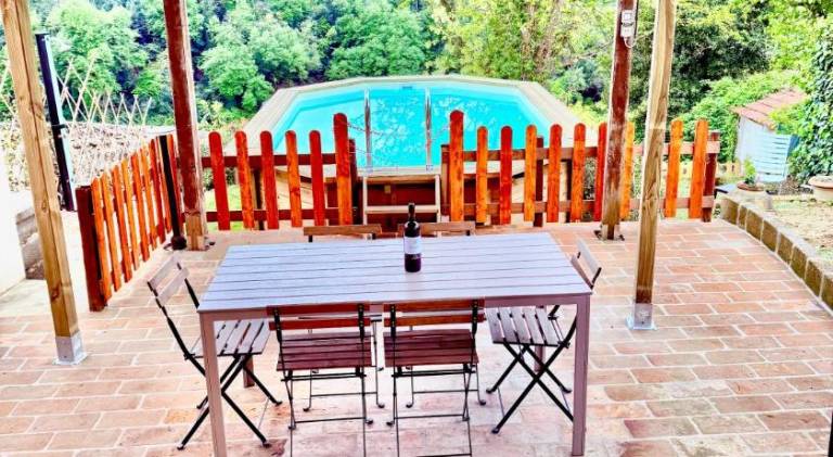 House with yard, barbeque & private pool — photo 3