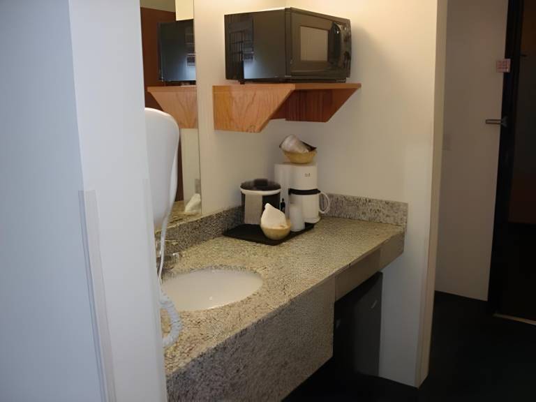 Travelodge by Wyndham Missouri Valley — photo 3