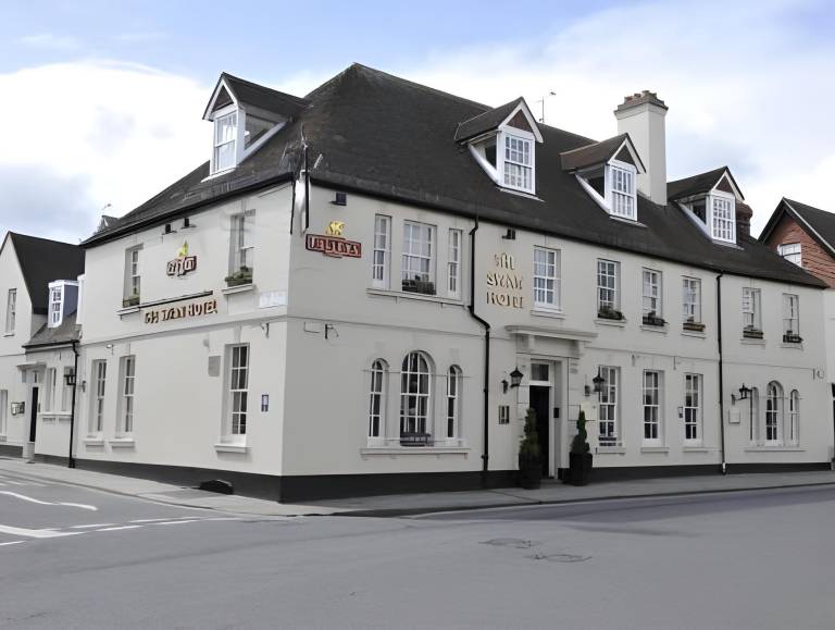 Swan Hotel in Arundel